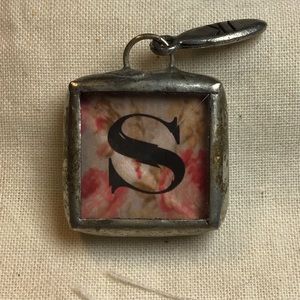Jewel Kade S charm